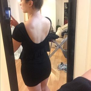 Last Day-- Zara LBD fits small
